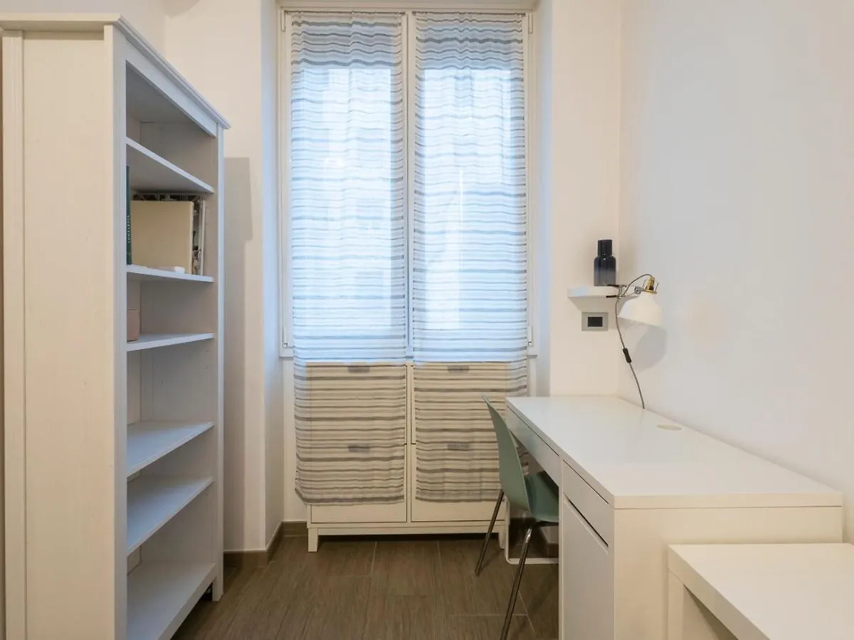 I Host Apartment - Montesuello 9 Milano