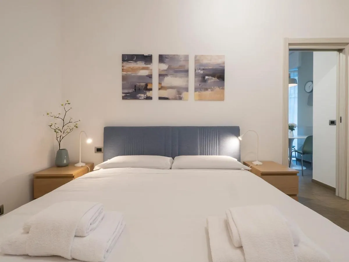 I Host Apartment - Montesuello 9 Milan Italy